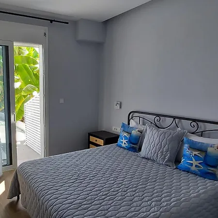 Hébergement de vacances Beachfront Bliss *